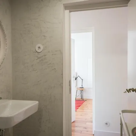 Plum Guide - Lemon Zing Apartment *